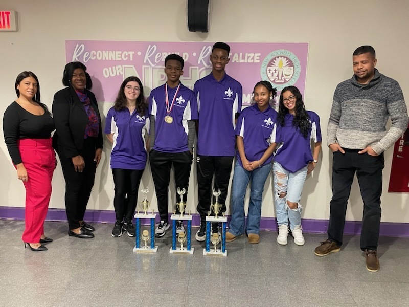 High School Debate Team Stands Out!